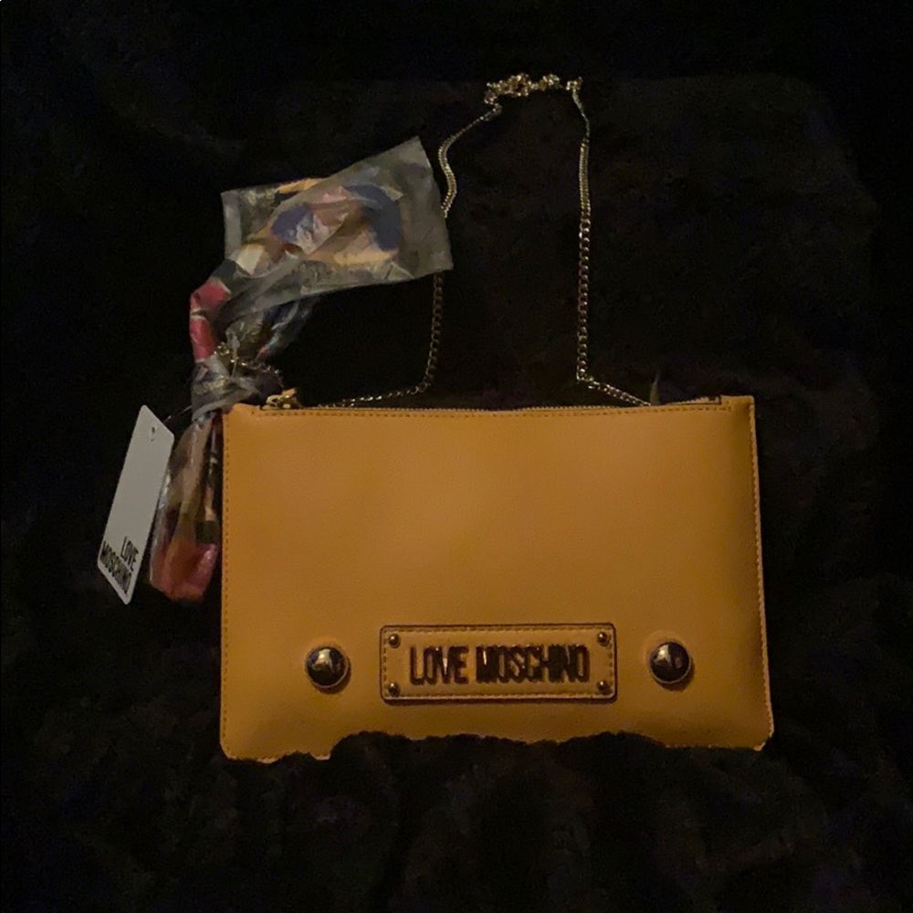 Mustard yellow Love Moschino